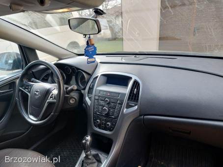 Opel Astra Kombi 2015