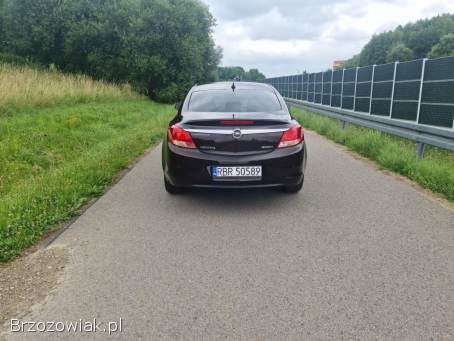 Opel Insignia Limousine  2012