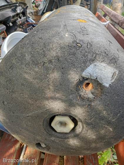 Wymiennik,  zbiornik na wodę.