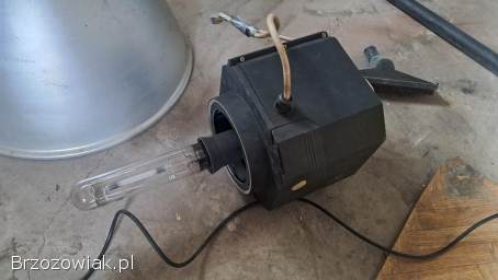 Lampa przemysłowa 250W