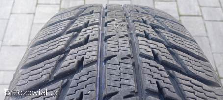 235/60r18 NOKIAN,  4 opony zimowe 18 cali,  do SUV,  8mm