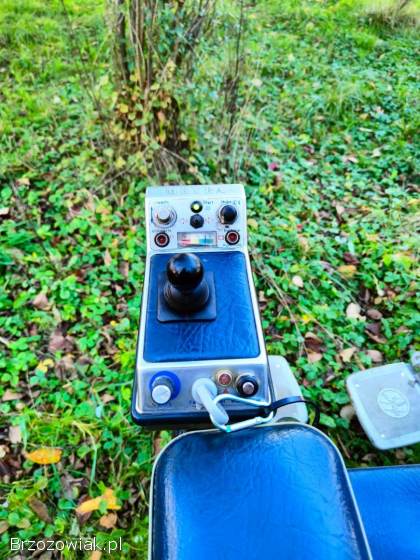 Wózek inwalidzki elektryczny