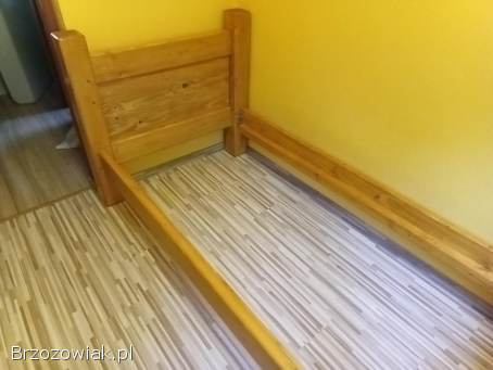 Łóżko drewniane nowoczesne grube drewno