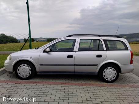 Opel Astra 1.  6+GAZ.  BEZ RDZY 2000