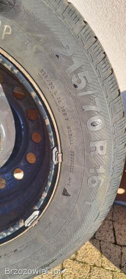 Felgi stalowe R16 z oponami zimowymi
