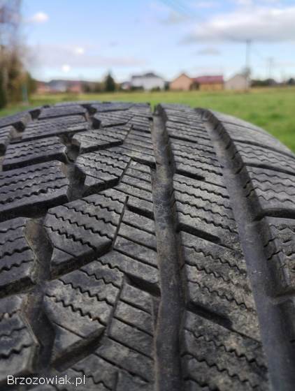 Opony zimowe Zeetex 235/55/17