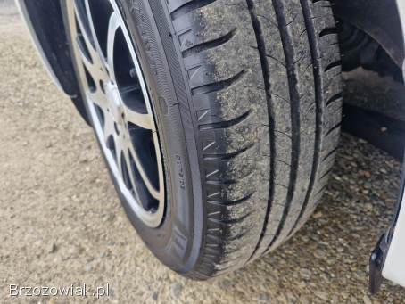 Toyota iQ SOL perła 2009