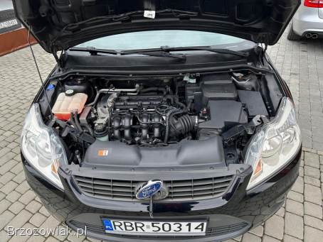 Ford Focus 1,  6 16v Benzyna  2009