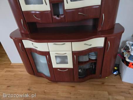 Kredens do jadalni