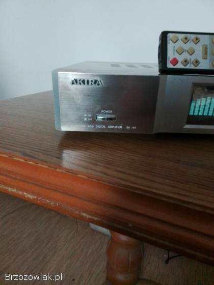 Wzmacniacz amplituner Akira cyfrowy