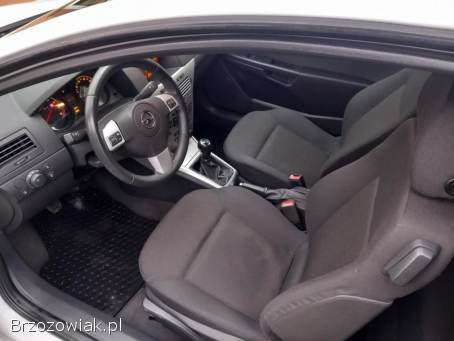Opel Astra 2009