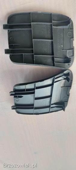 Zaślepki Klapy Tylnej Toyota Yaris Cross 2022