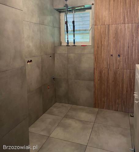 Płytkarz/ Układanie płytek