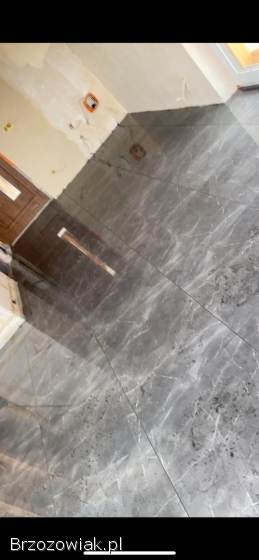 Płytkarz/ Układanie płytek