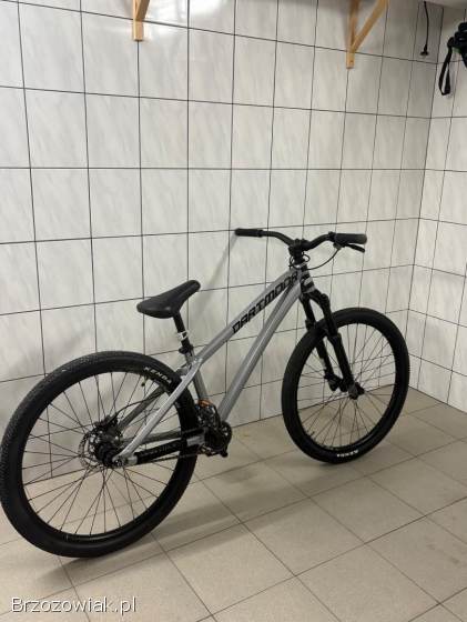 Rower dirt dartmoor two6player evo dark chrome połysk