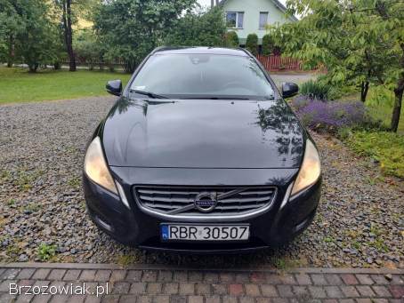 Volvo V60 2011