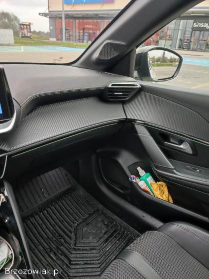 Peugeot 208 II 2020