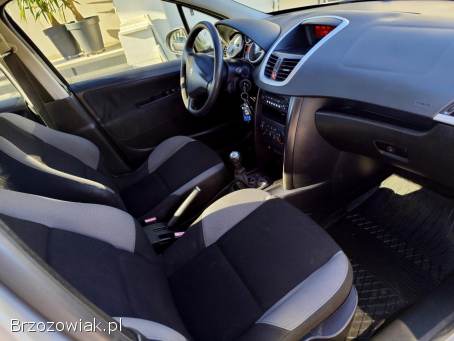 Peugeot 207 1.  4 HDI Klima 2006