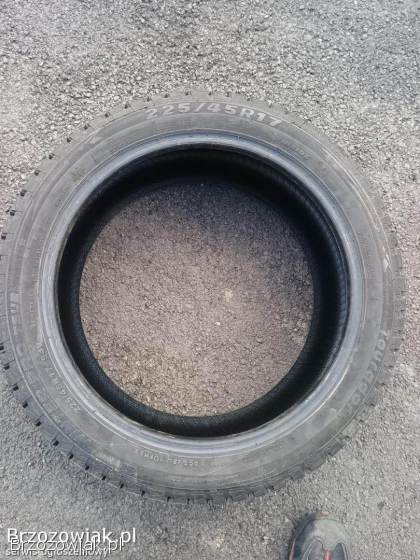 Komplet opon zimowych 225/45R17