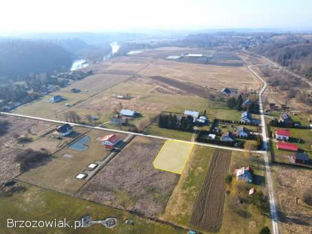 DZIAŁKA W ZAŁUŻU BLISKO SANU