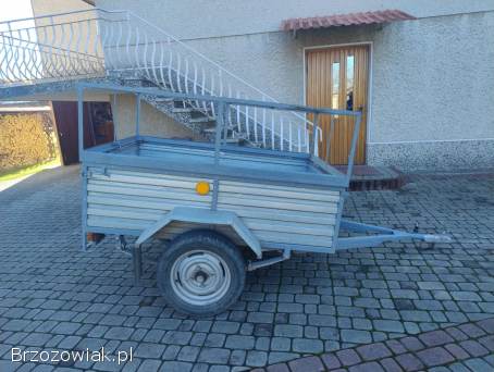 Przyczepka samochosowa