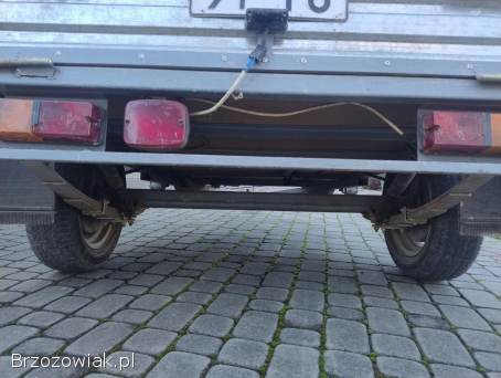 Przyczepka samochosowa