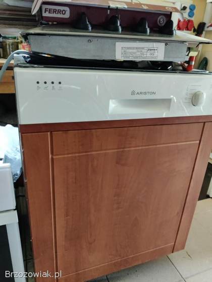 Sprzedam zmywarkę,  piekarnik i płytę gazową