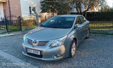 Toyota Avensis 2010