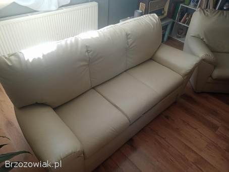 Sofa rozkładana plus dwa fotele jak nowe