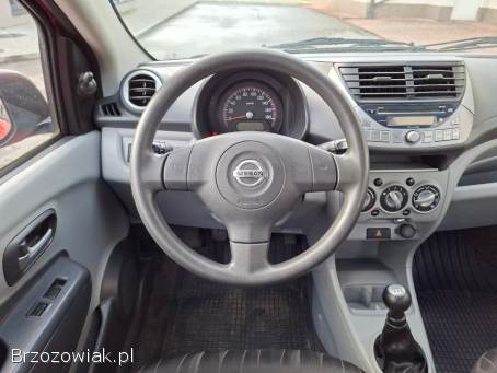 Nissan Pixo Benzyna 1.  0  2010