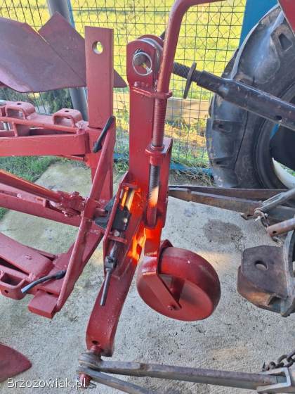 Pług 2 skibowy obracany