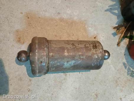 Sprzedam burty do przyczepy i siłownik