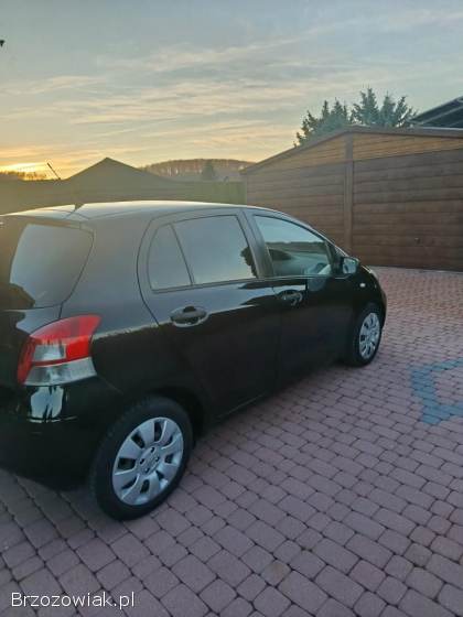 Toyota Yaris 2009