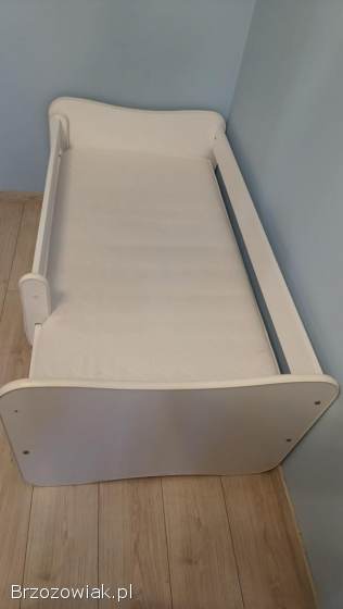 Łóżko dziecięce 140 x 70 cm białe z barierką