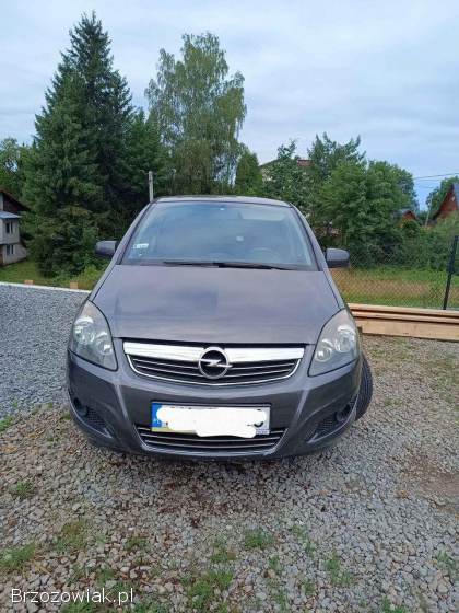 Opel Zafira 2011