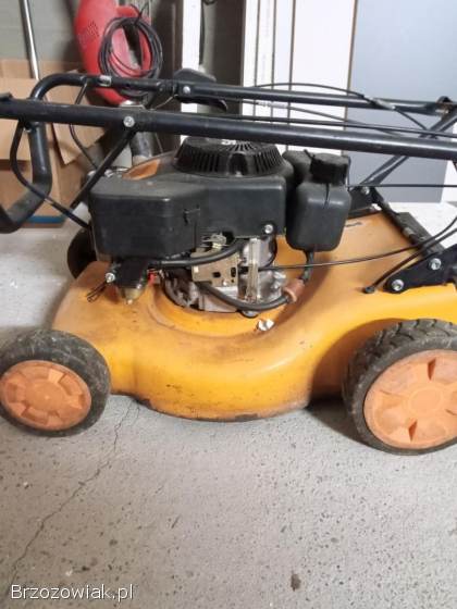 Kosiarka JCB z napędem