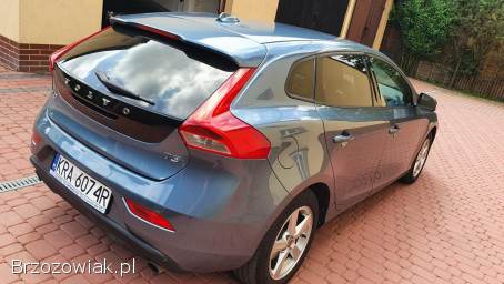 Volvo V40 1,  6T 150KM 2012