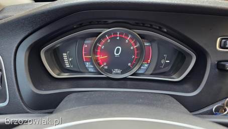 Volvo V40 1,  6T 150KM 2012