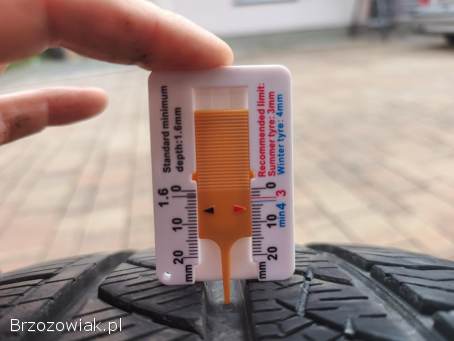 Opony całoroczne SUV 235/55 R17 99V