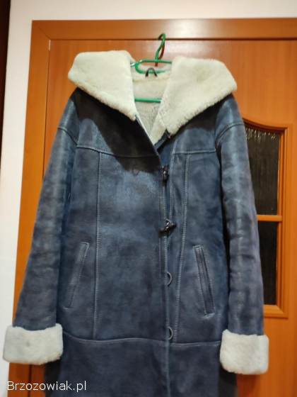 Kożuszek z kapturem