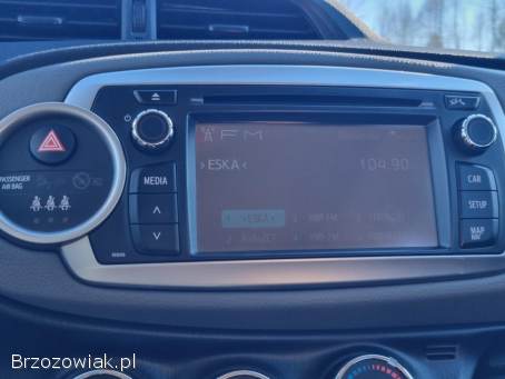 Toyota Yaris 1.  3 benzyna  2014