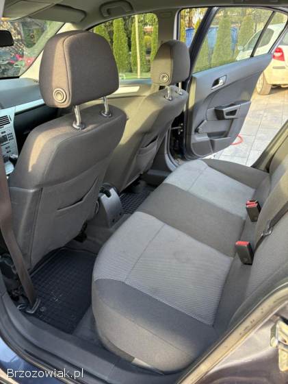 Opel Astra Astra H 2009