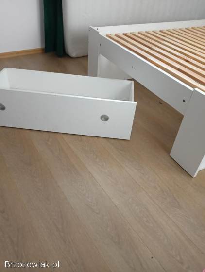 SPRZEDAM ŁOZKO,  BLACK RED WHITE,  BIAŁE 160x200