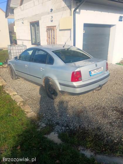 Volkswagen Passat Sedan 1997