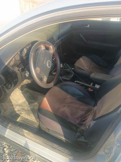 Volkswagen Passat Sedan 1997