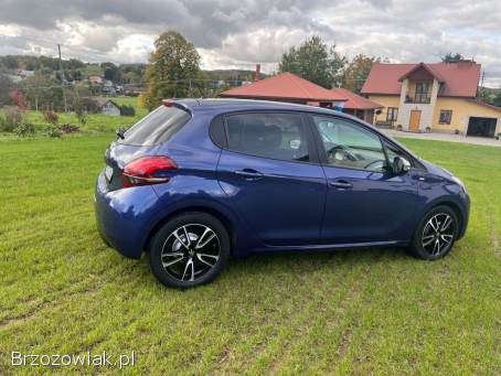 Peugeot 208 2016
