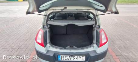 Renault Megane 1.  9 2004