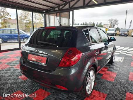 Kia Cee'd 1.  6Benzynka!   2007