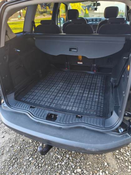 Ford S-Max Sedan 2013