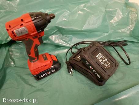 Klucz udarowy,  Zakrętarka -  2xbateria + ładowarka